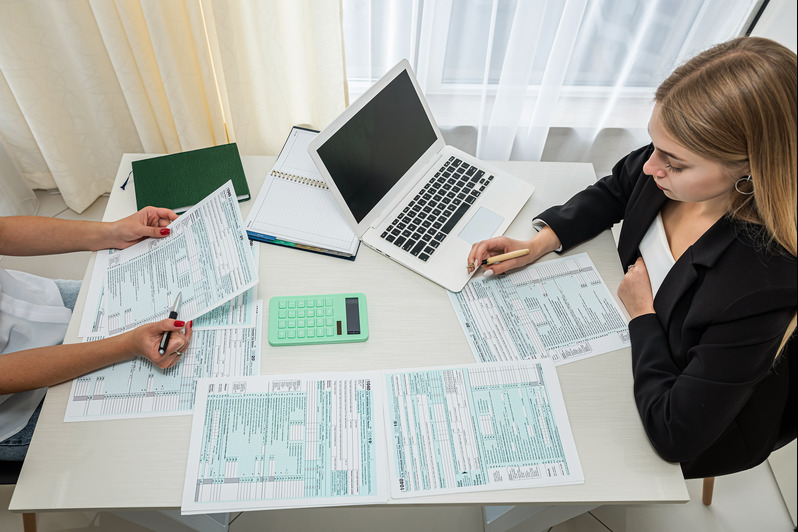 Crucial Points About VAT Deregistration in UAE