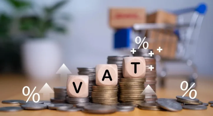 Reverse Charge Mechanism in UAE VAT (2026): Rules, Examples & Form 201 Reporting